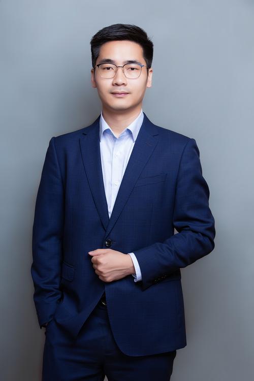 殷老师